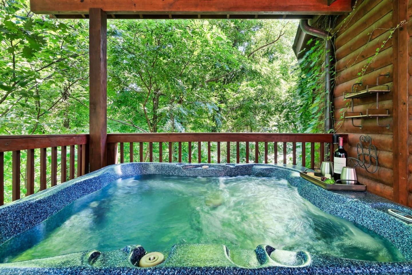 Mountain View Family Cabin W Game Room & Pool セバービル エクステリア 写真
